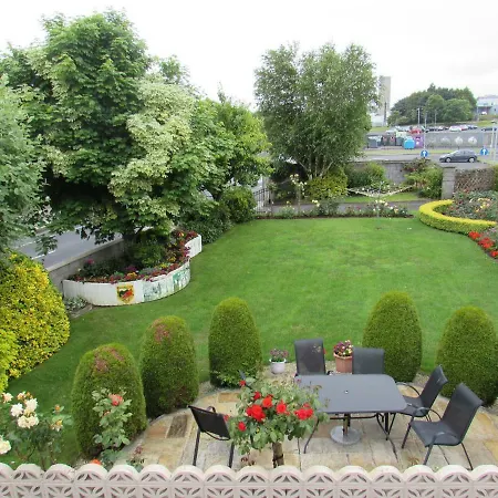 B&B Rosegarden 캐슬바