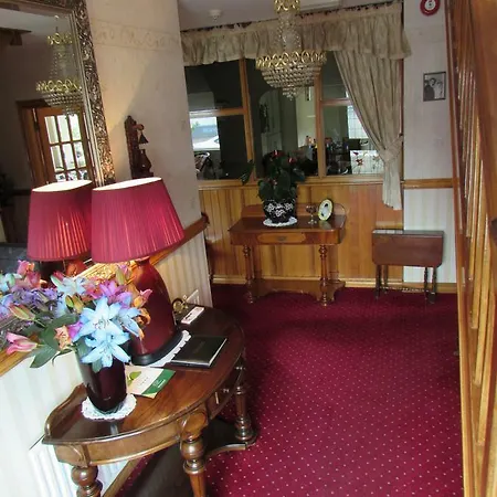 Rosegarden 4* كاستليبار