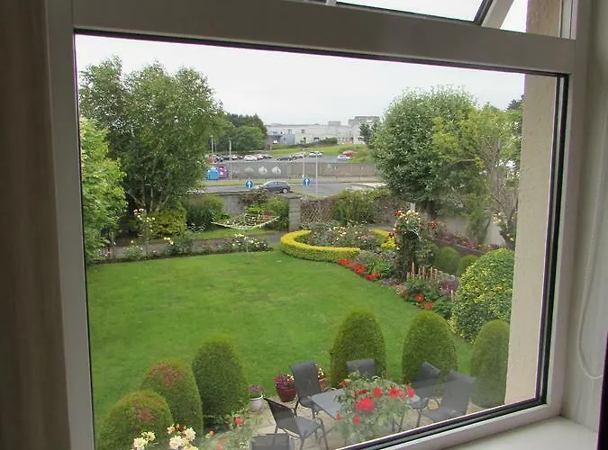 Frühstückspension Rosegarden 4*